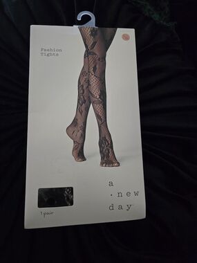 a.new day Fashion Lace Pattern Tights - Black